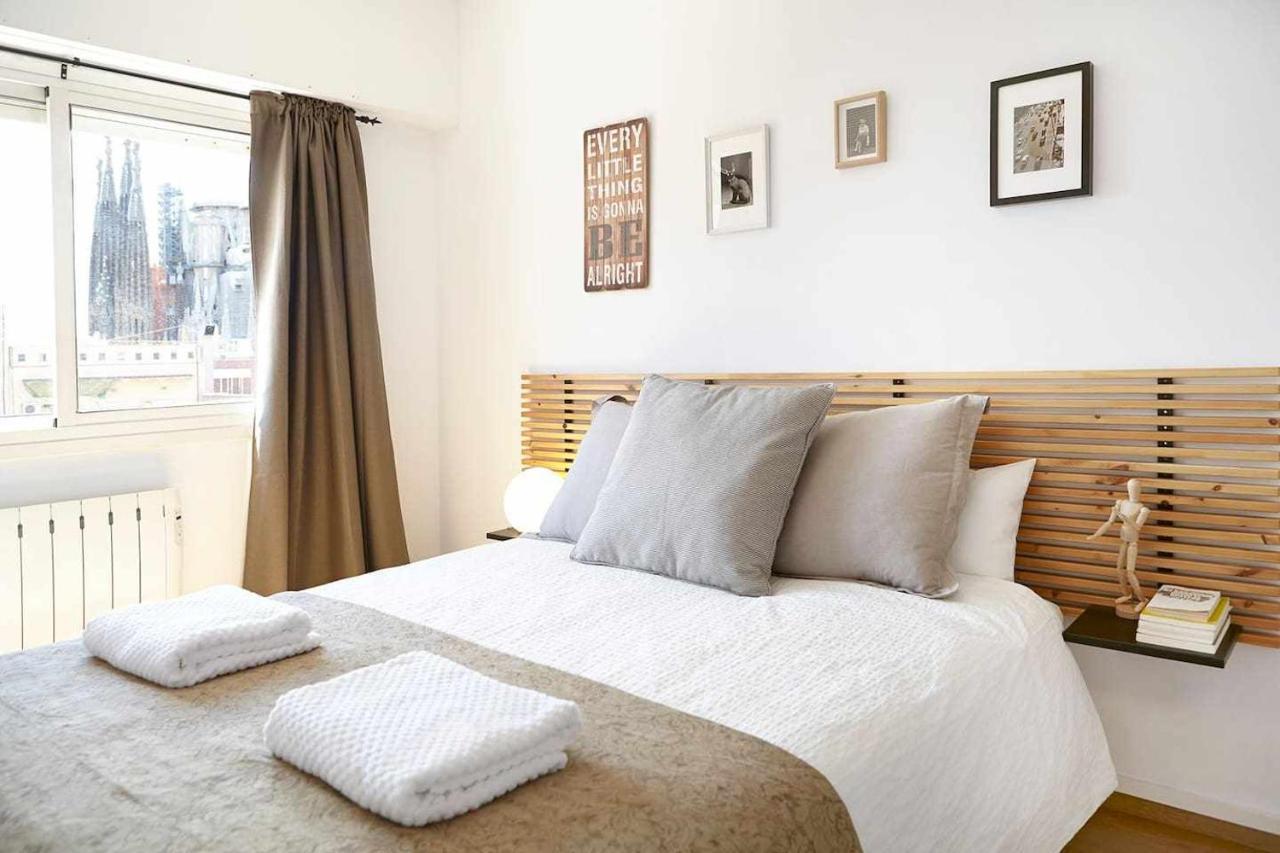 Apartamento SAGRADA FAMILIA VIEWS Nos preocupa su seguridad Barcelona Exterior foto