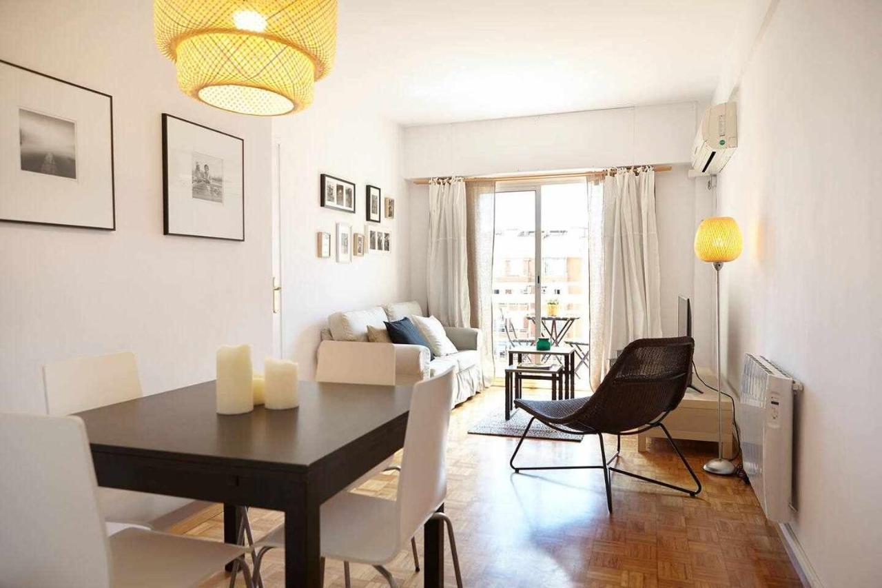 Apartamento SAGRADA FAMILIA VIEWS Nos preocupa su seguridad Barcelona Exterior foto
